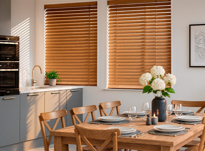 Natural wood Venetian blinds